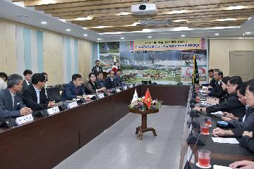 장수군 - 베트남 쉬엔목현 국제 우호교류 상견례 대표사진
